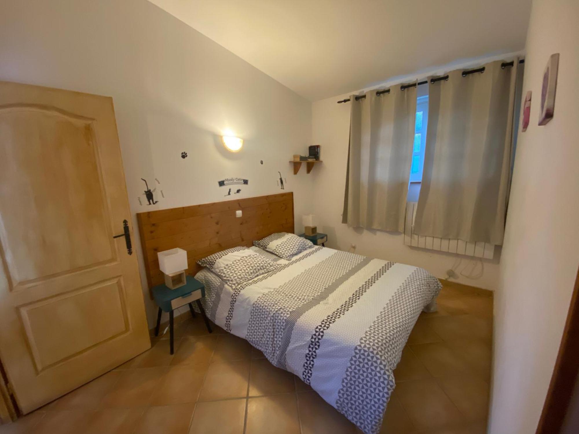 Gite Avec Piscine Et Climatisation Buzignargues Extérieur photo